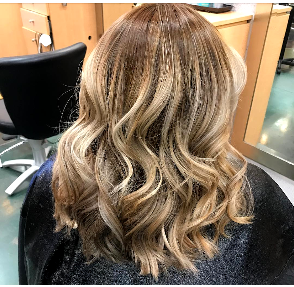 Elements Hair Studio | 12044 Dunia Rd B, Victorville, CA 92392, USA | Phone: (760) 947-7793