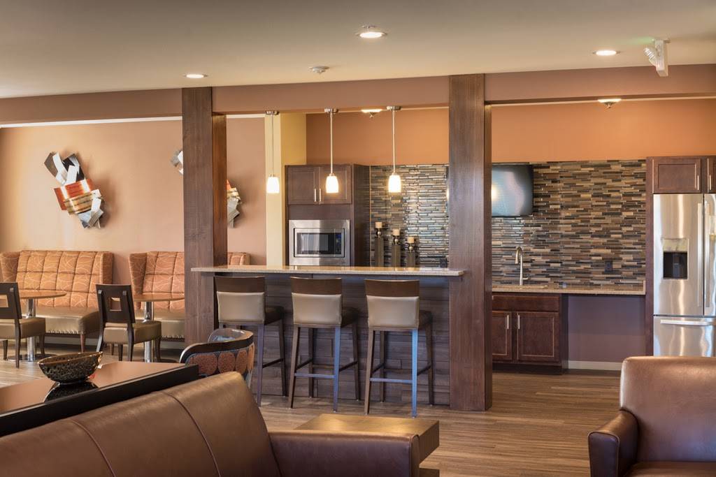 The Woodlands Apartments | W135 N7255, Lund Cir #109, Menomonee Falls, WI 53051, USA | Phone: (262) 456-3583