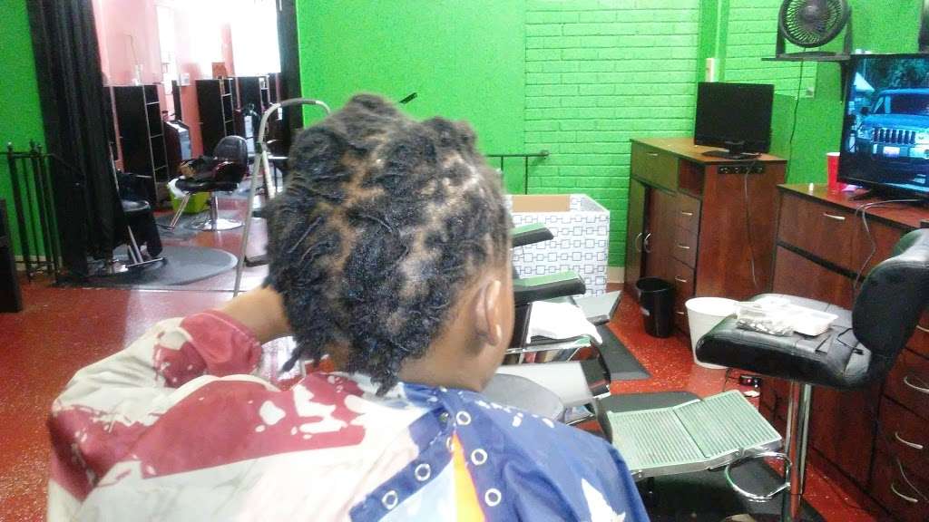 Knowledge @Kuntajus Hair Nails & Barber Lounge | 2428 Freedom Dr, Charlotte, NC 28208 | Phone: (631) 820-2895