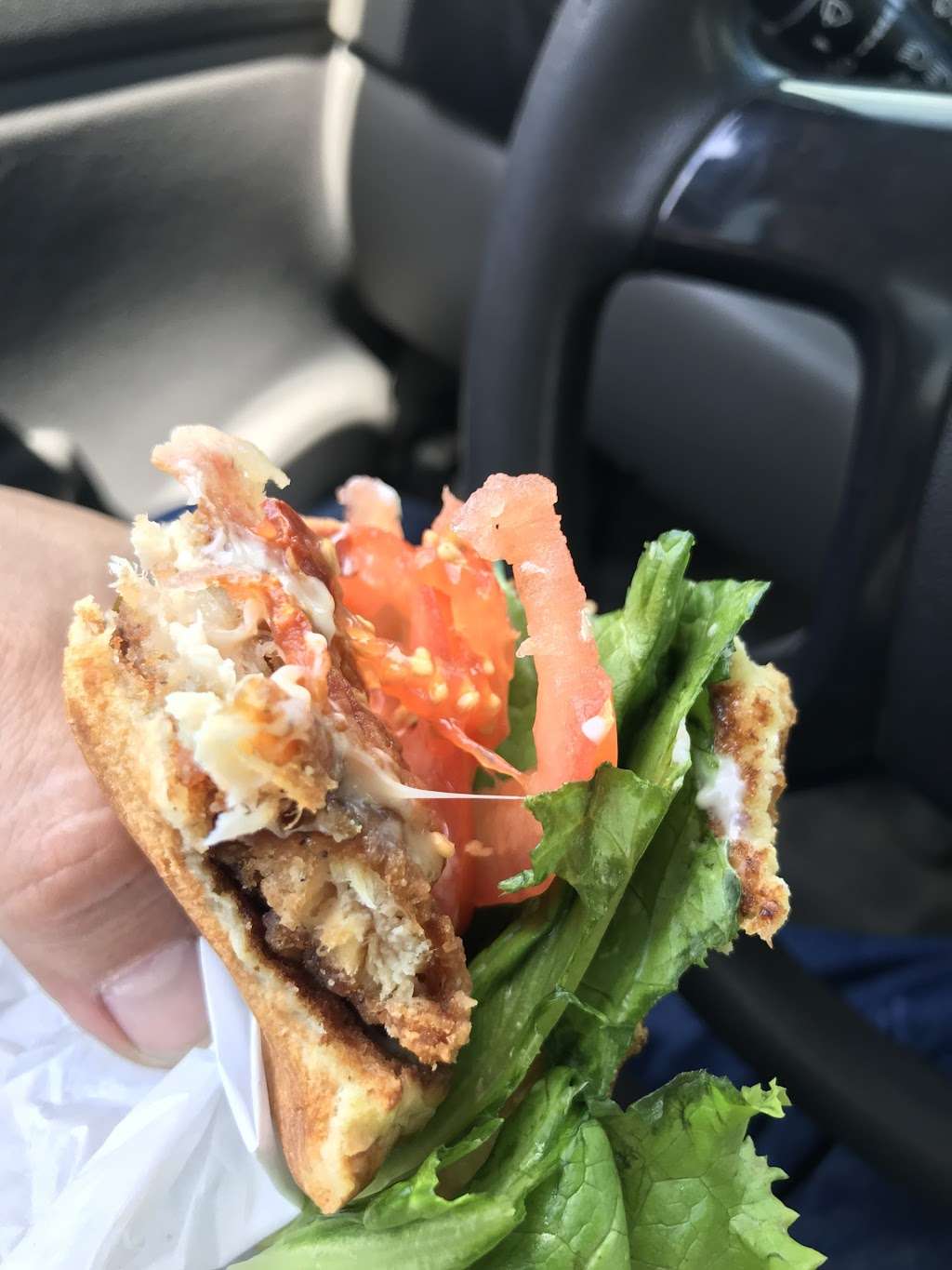 Jack in the Box | 1000 W Rosecrans Ave, Gardena, CA 90247, USA | Phone: (310) 538-3149