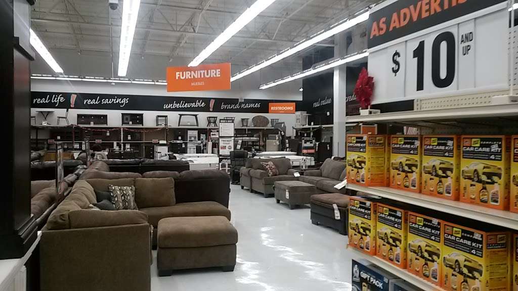 Big Lots | 2544 E Colonial Dr, Orlando, FL 32803, USA | Phone: (407) 894-1942