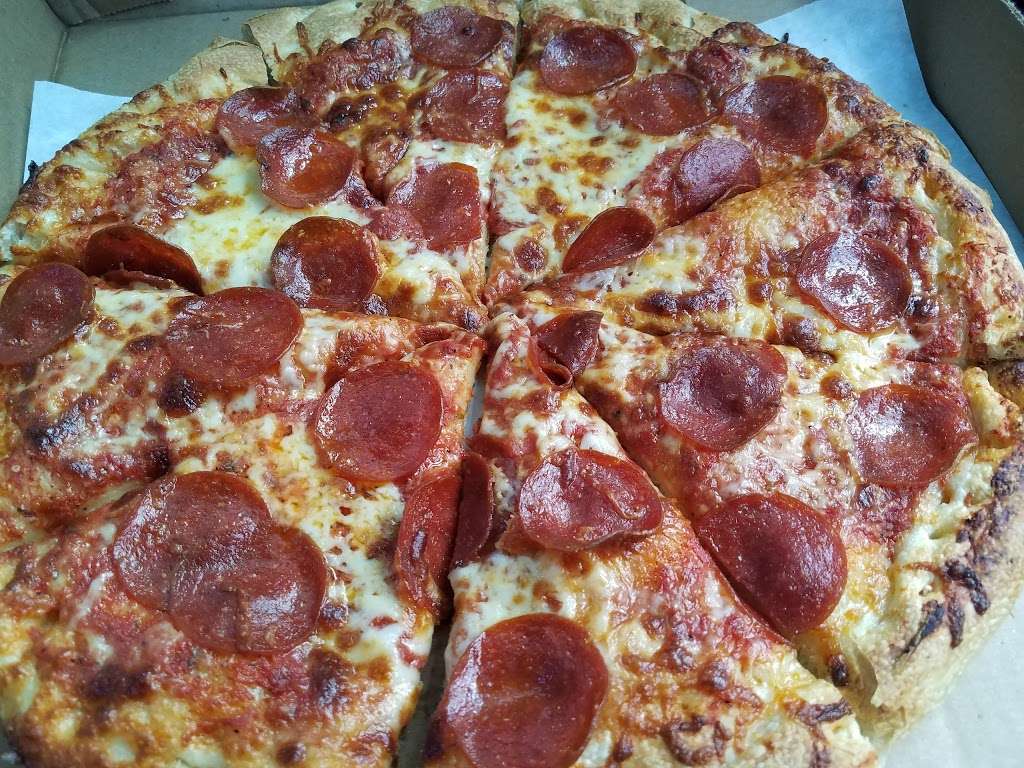 Tonys Pizza | 200 Pleasant View Ave, Smithfield, RI 02917, USA | Phone: (401) 231-1010