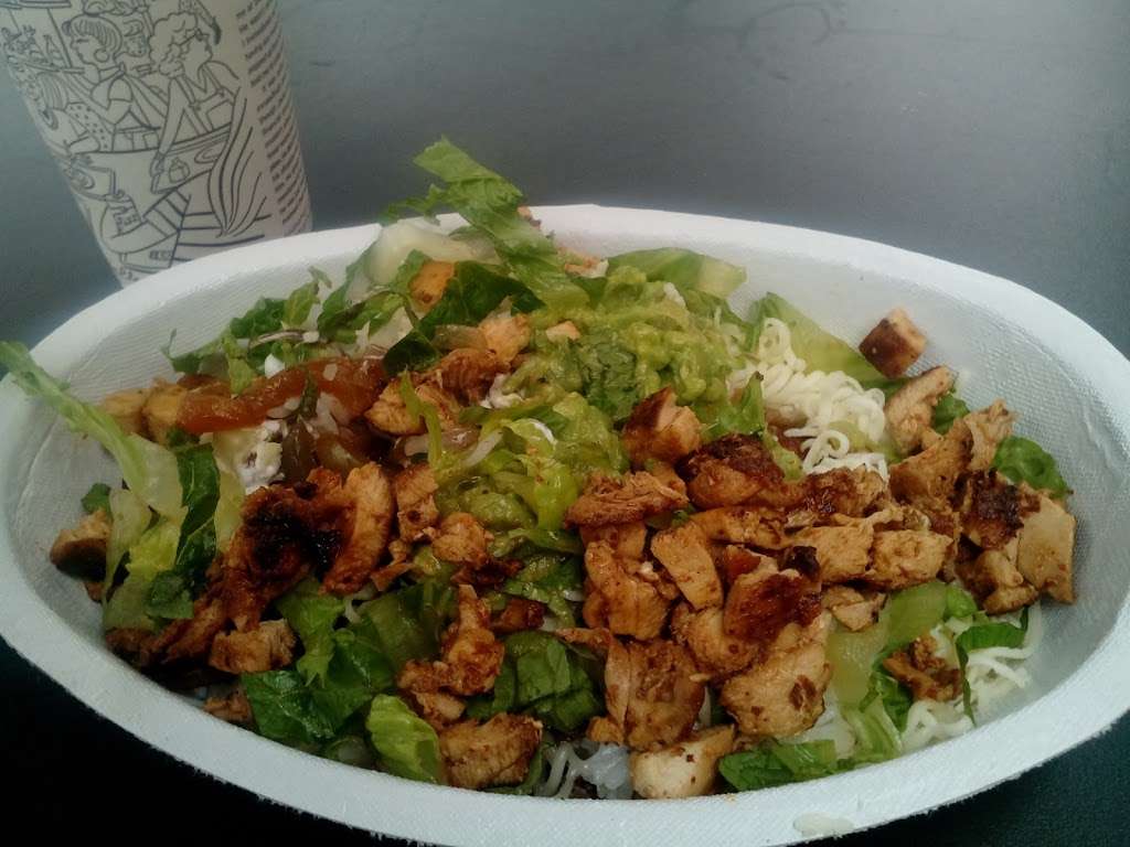 Chipotle Mexican Grill | 7724 Pineville-Matthews Rd Unit B, Charlotte, NC 28226 | Phone: (980) 225-5531