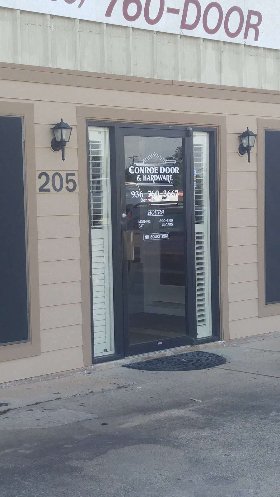 Conroe Door & Hardware | 205 Riggs St, Conroe, TX 77301, USA | Phone: (936) 760-3667