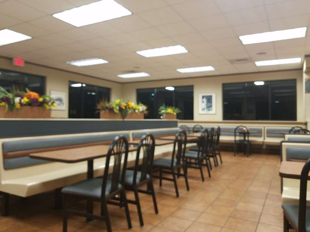 Whataburger | 8820 Hwy 6, Missouri City, TX 77459, USA | Phone: (281) 778-6922