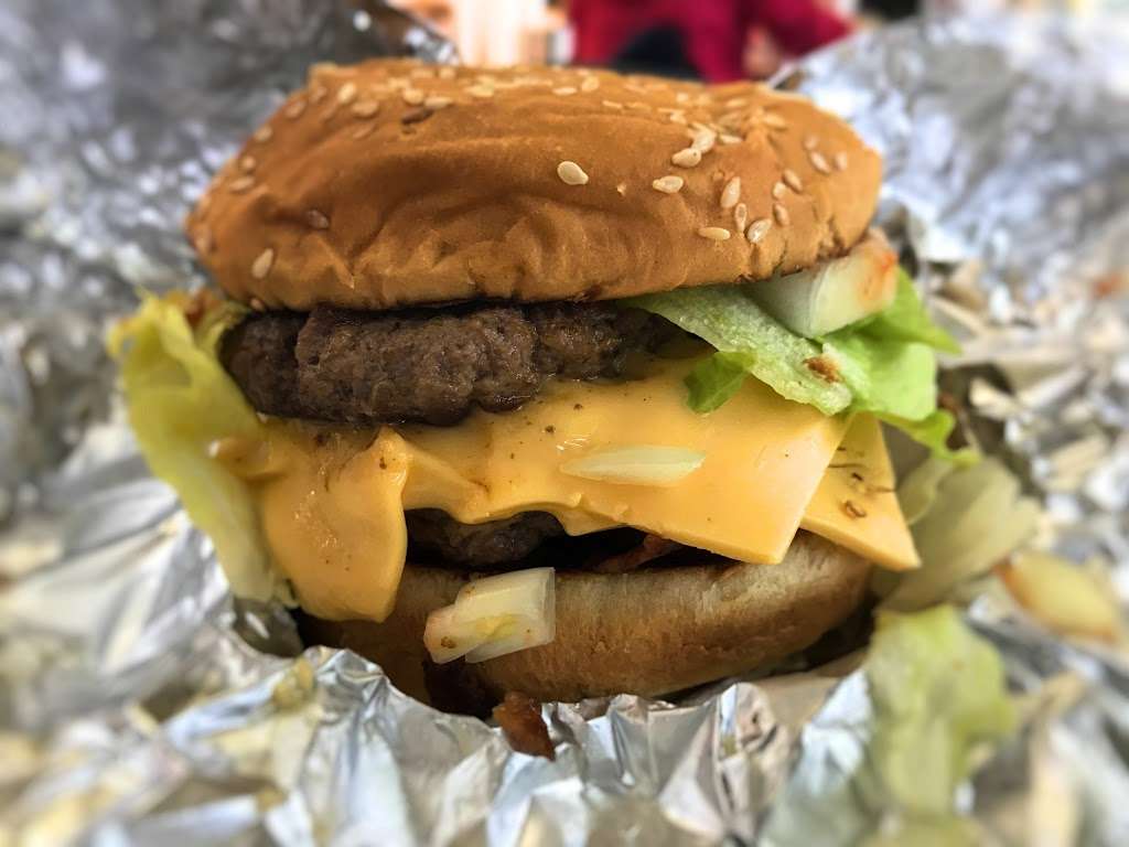 Five Guys | Concourse B, Dulles, VA 20166 | Phone: (703) 572-5125