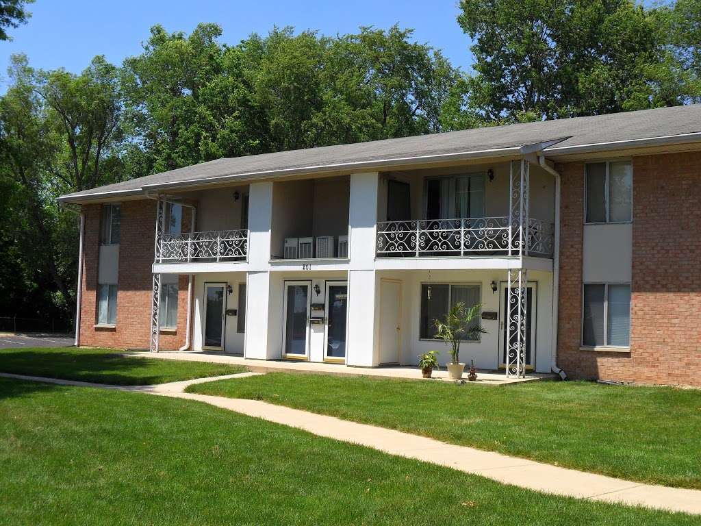 Hillcrest Apartments | 2267, 890 Ridgewood Dr, Plainfield, IN 46168 | Phone: (317) 839-5214