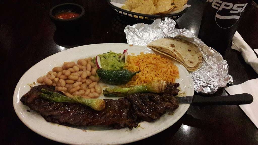 El Cantarito | 709 Plaza Dr, Chesterton, IN 46304, USA | Phone: (219) 728-6962