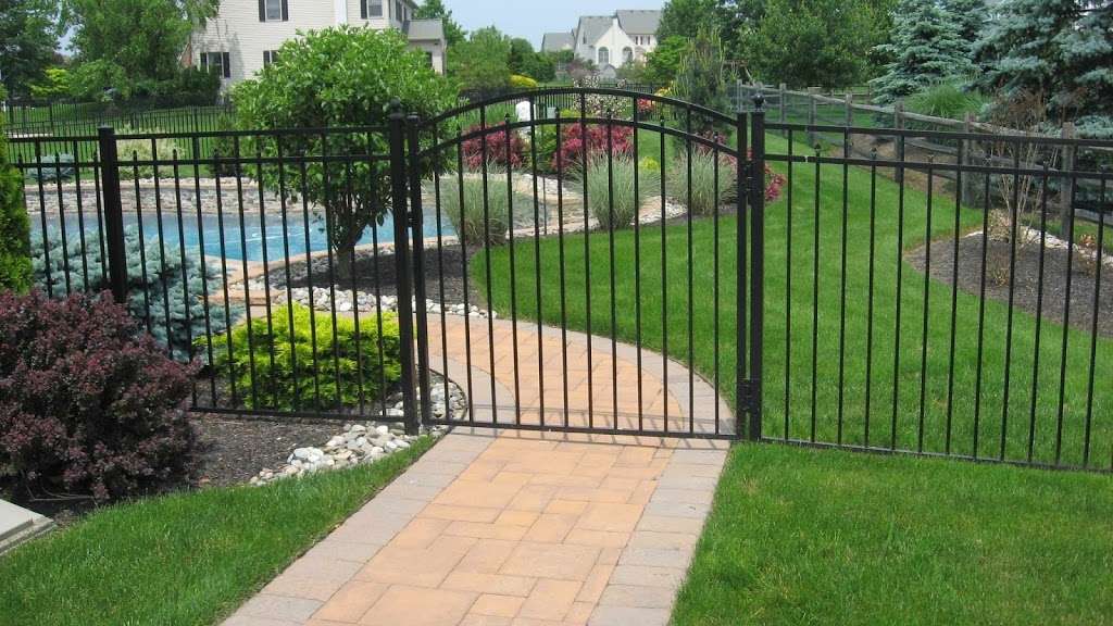 FS Fence | 4950 Moyer Rd, Doylestown, PA 18902, USA | Phone: (215) 783-7198