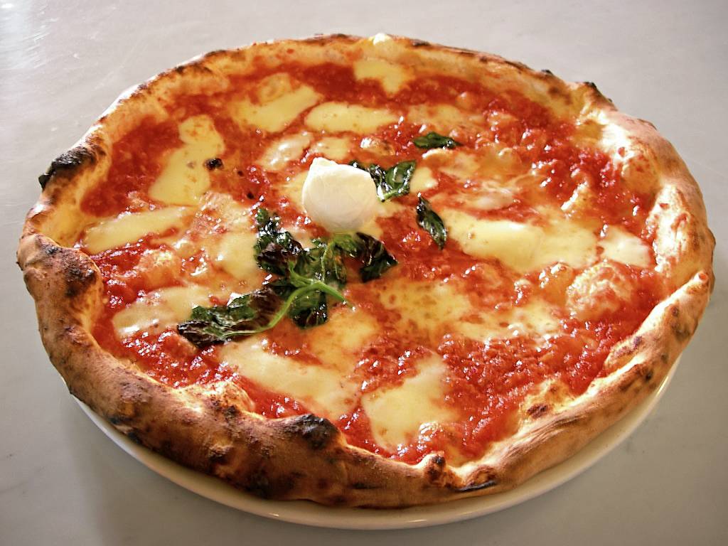 Pisa Pizzeria | 6568 Myrtle Ave, Glendale, NY 11385, USA | Phone: (718) 381-6368