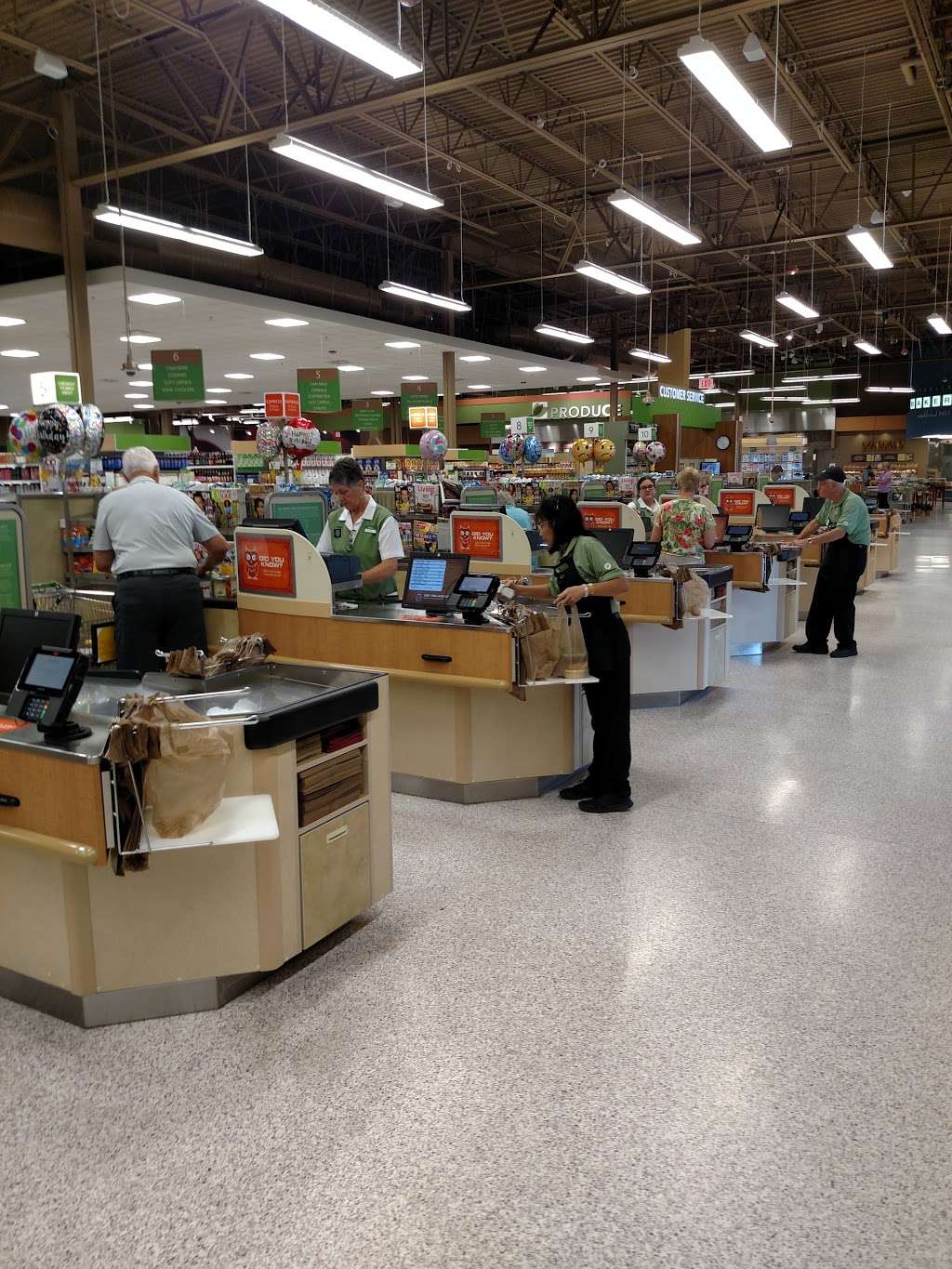 Publix Super Market at Lake Deaton Plaza | 695 Kristine Way, The Villages, FL 32163, USA | Phone: (352) 259-8244