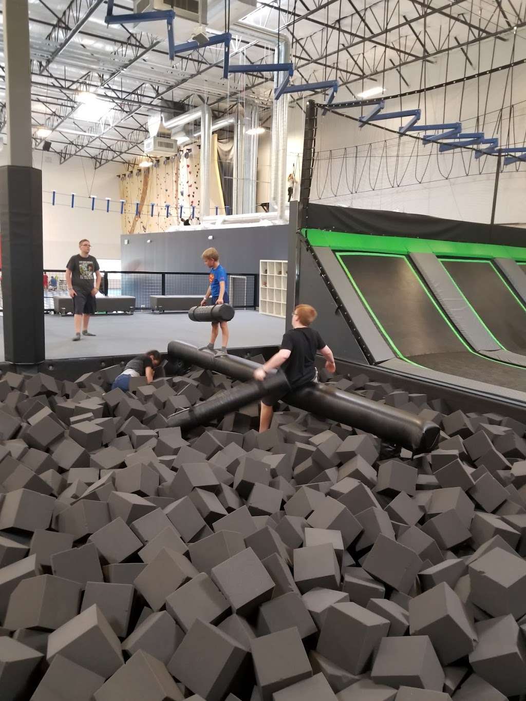 Gravity Extreme Zone Trampoline and Adventure Park | 190 S Kyrene Rd #5, Chandler, AZ 85226 | Phone: (480) 757-5411