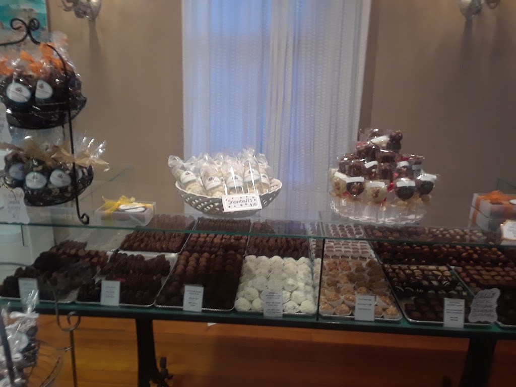 Stowaway Sweets | 154 Atlantic Ave, Marblehead, MA 01945, USA | Phone: (781) 631-0303