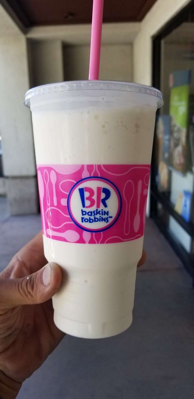 Baskin-Robbins | 2510 S Grove Ave, Ontario, CA 91761, USA | Phone: (909) 930-5222