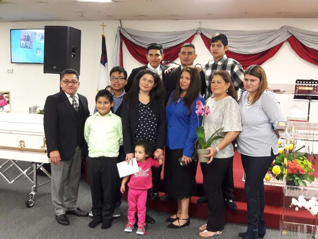 Iglesia Cristiana Pan De Vida Cristian church | 2506 W Mt Houston Rd, Houston, TX 77038, USA | Phone: (832) 953-6611