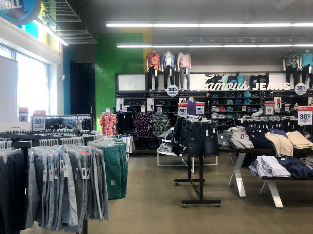 Old Navy | 649 W Edgar Rd, Linden, NJ 07036 | Phone: (908) 862-6167