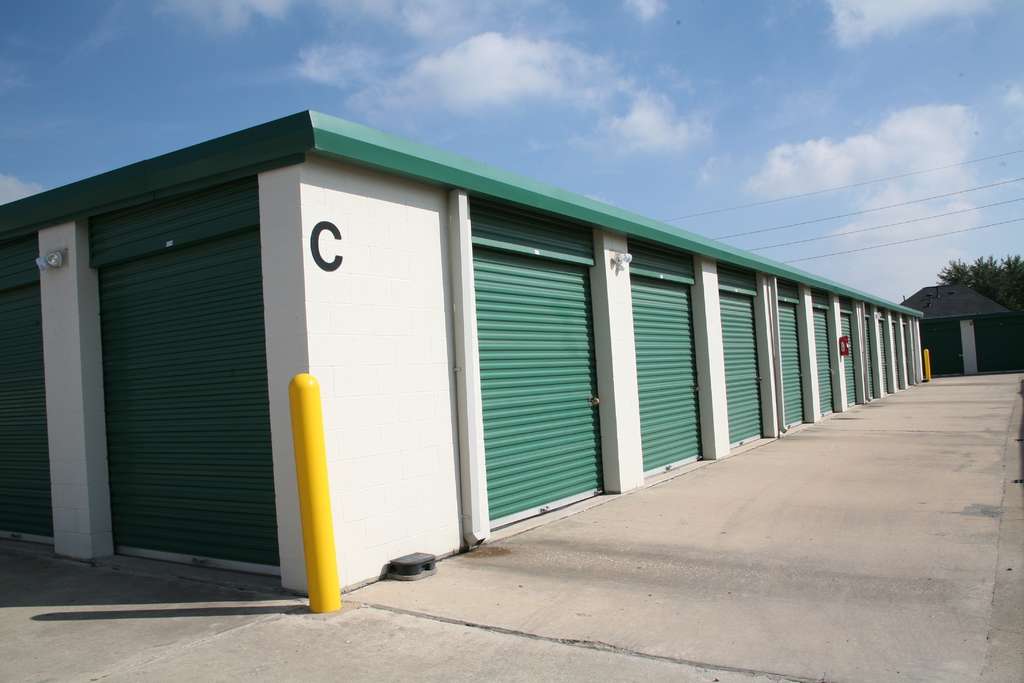 Voss Road Storage | 15500 Voss Rd, Sugar Land, TX 77498 | Phone: (281) 988-8677