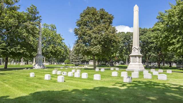 Rosehill Cemetery | 5800 N Ravenswood Ave, Chicago, IL 60660, USA | Phone: (773) 561-5940