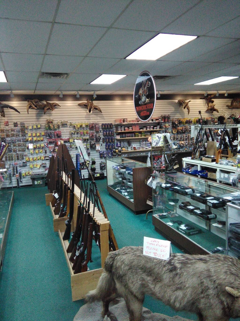 Winchester Gallery Gun Store | 6054 E Lancaster Ave, Fort Worth, TX 76112, USA | Phone: (817) 496-9391