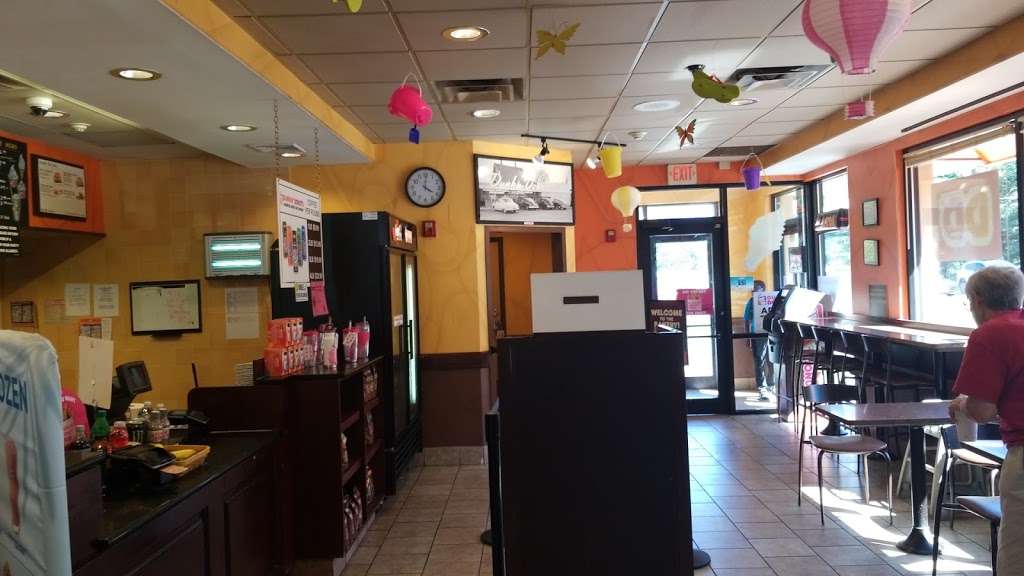 Dunkin Donuts | 517 Concord Ave, Cambridge, MA 02138, USA | Phone: (617) 491-6414