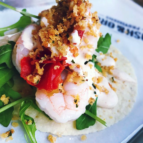 Nosh & Grog | 21 North St, Medfield, MA 02052, USA | Phone: (508) 359-4100