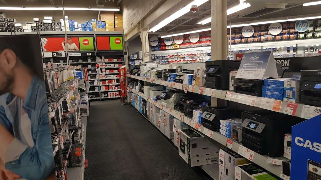 Staples | 3804 Wilson Blvd, Arlington, VA 22203, USA | Phone: (703) 812-8410