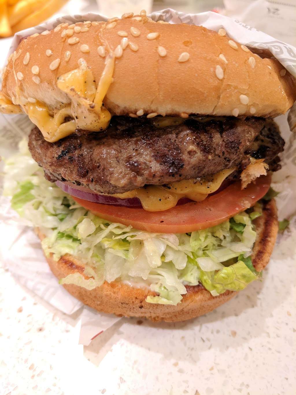 The Habit Burger Grill | 2720 Nutwood Ave, Fullerton, CA 92831, USA | Phone: (714) 871-9116