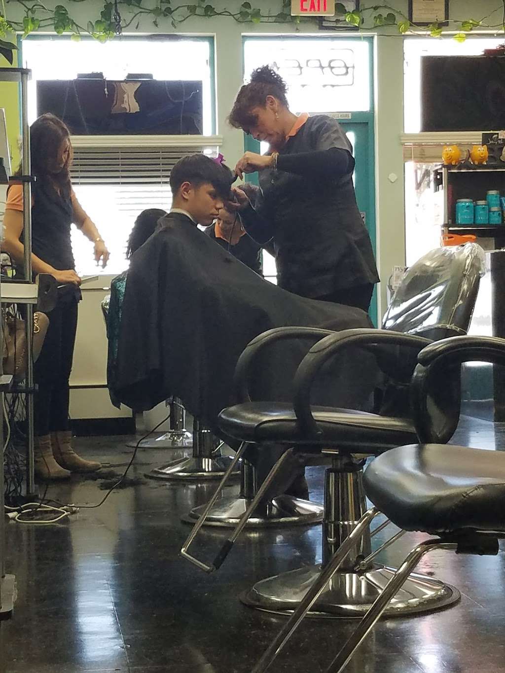 The Shop Barber Shop | 37951 47th St E #14, Palmdale, CA 93552, USA | Phone: (661) 533-1557