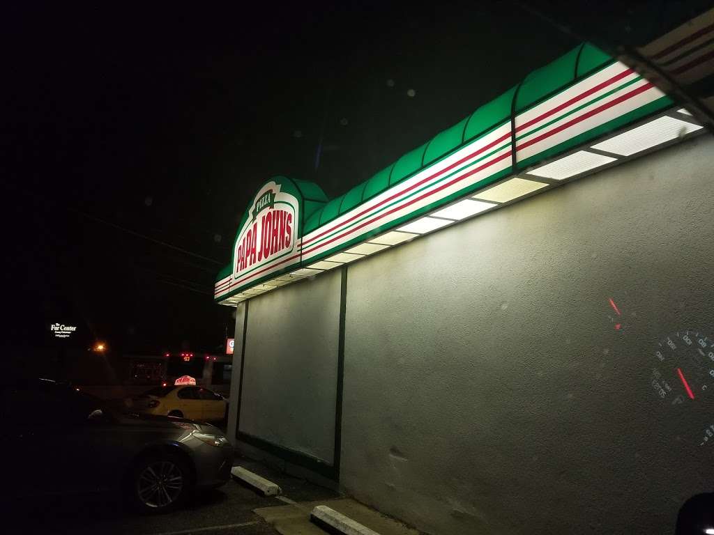 Papa Johns Pizza | 479 Route 38 W, Maple Shade Township, NJ 08052, USA | Phone: (856) 667-6700