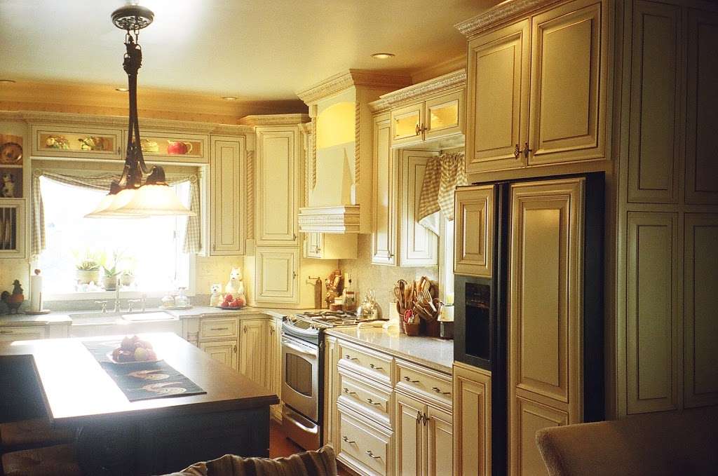 Weir Kitchens | 350 S Winding Rd, Dover, PA 17315, USA | Phone: (717) 292-6829