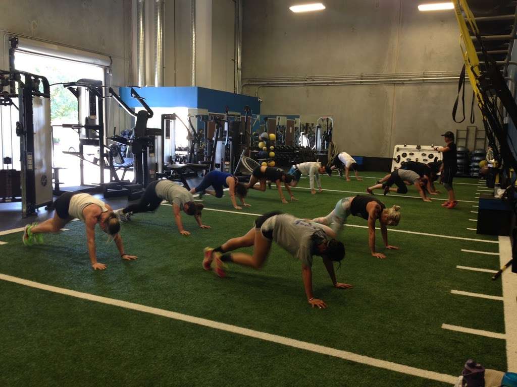 Fortis Fitness and Strength Training & YOGALUX | 2712 Gateway Rd, Carlsbad, CA 92009, USA | Phone: (760) 438-4847