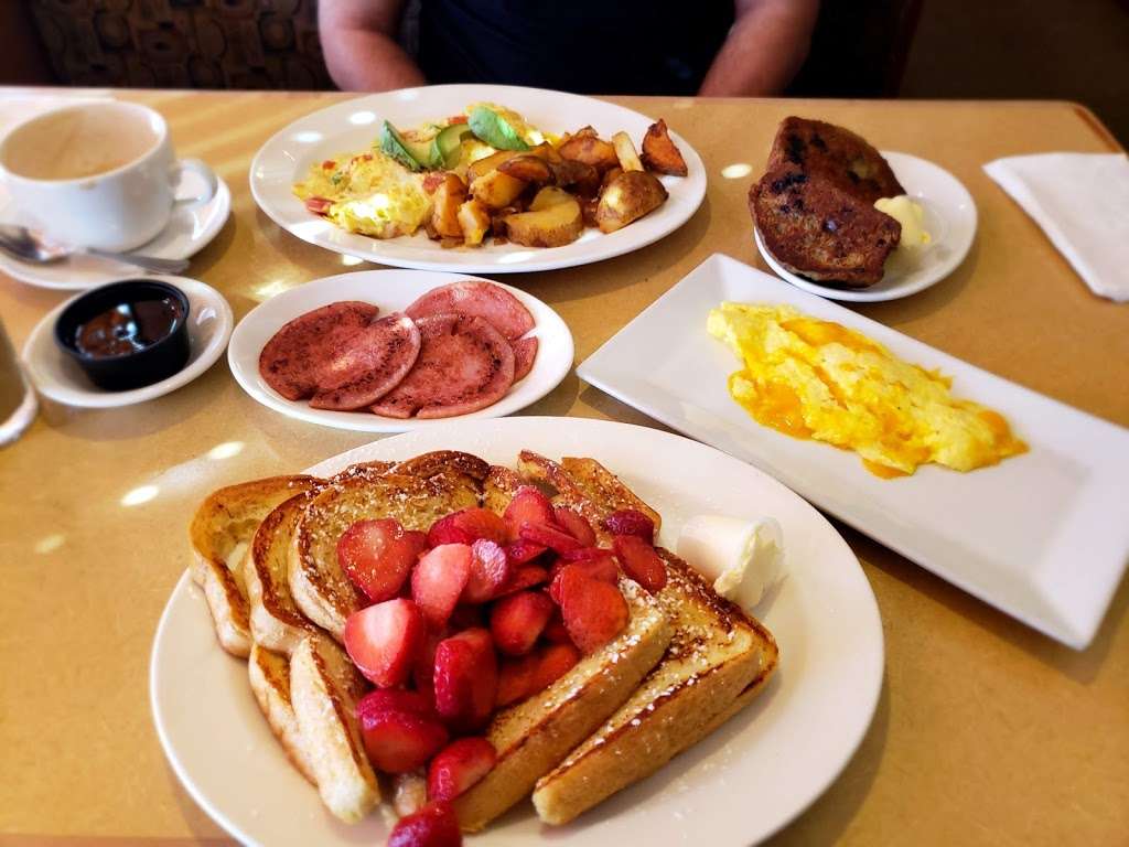Vincentown Diner - 2357 US-206, Southampton Township, NJ 08088, USA