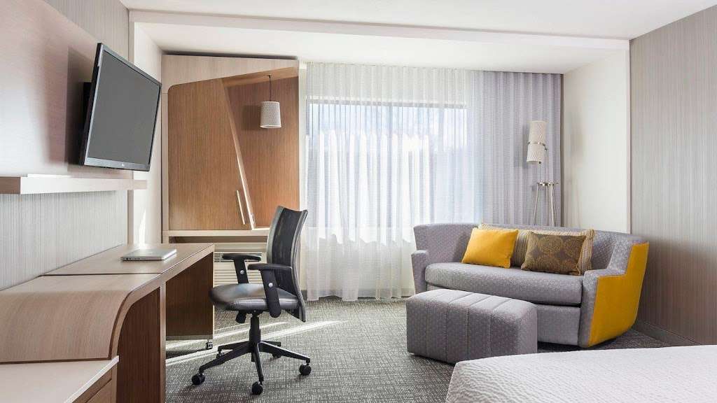 Courtyard by Marriott Wayne Fairfield | 263 US-46, Wayne, NJ 07470, USA | Phone: (973) 646-3377