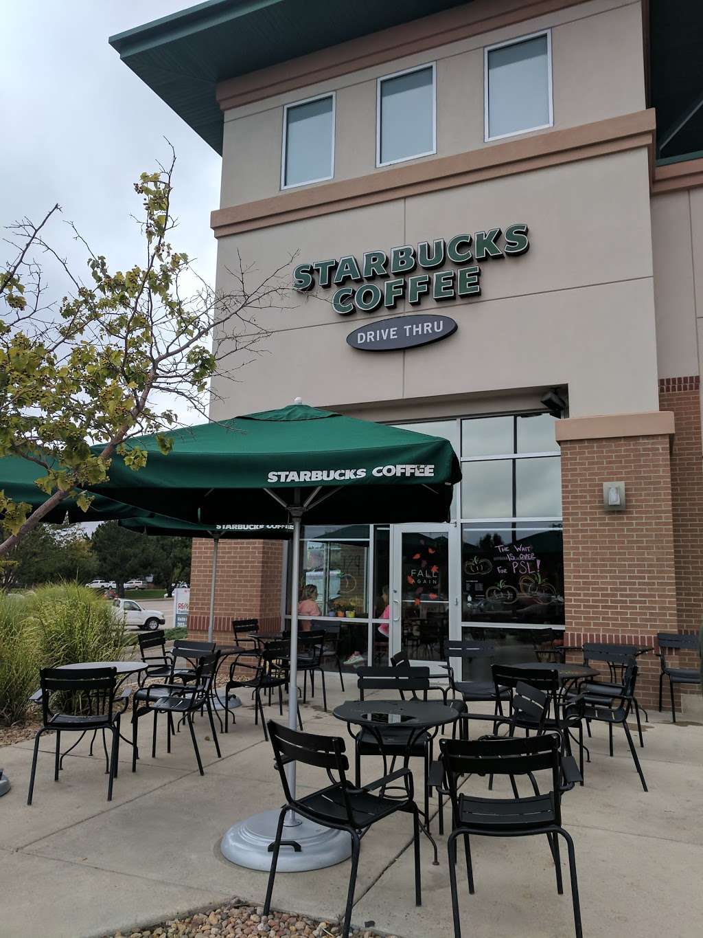 Starbucks | 2318 17th Ave, Longmont, CO 80501, USA | Phone: (303) 651-5683