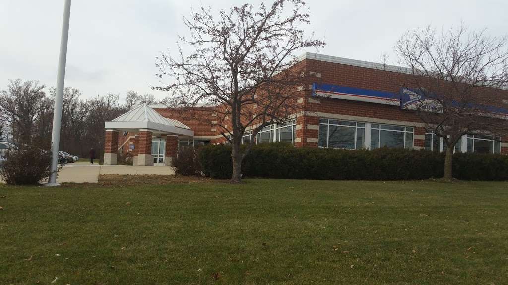 United States Postal Service | 1940 N Municipal Way, Round Lake, IL 60073, USA | Phone: (800) 275-8777