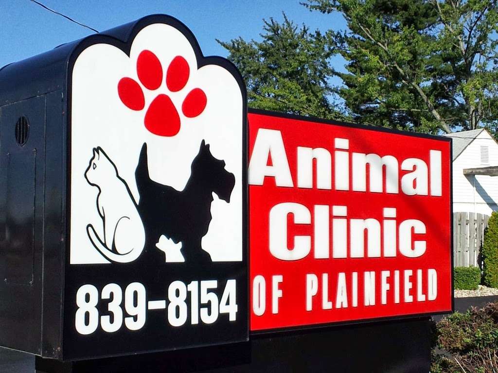 VCA Animal Hospital of Plainfield | 2324 E Main St, Plainfield, IN 46168, USA | Phone: (317) 839-8154