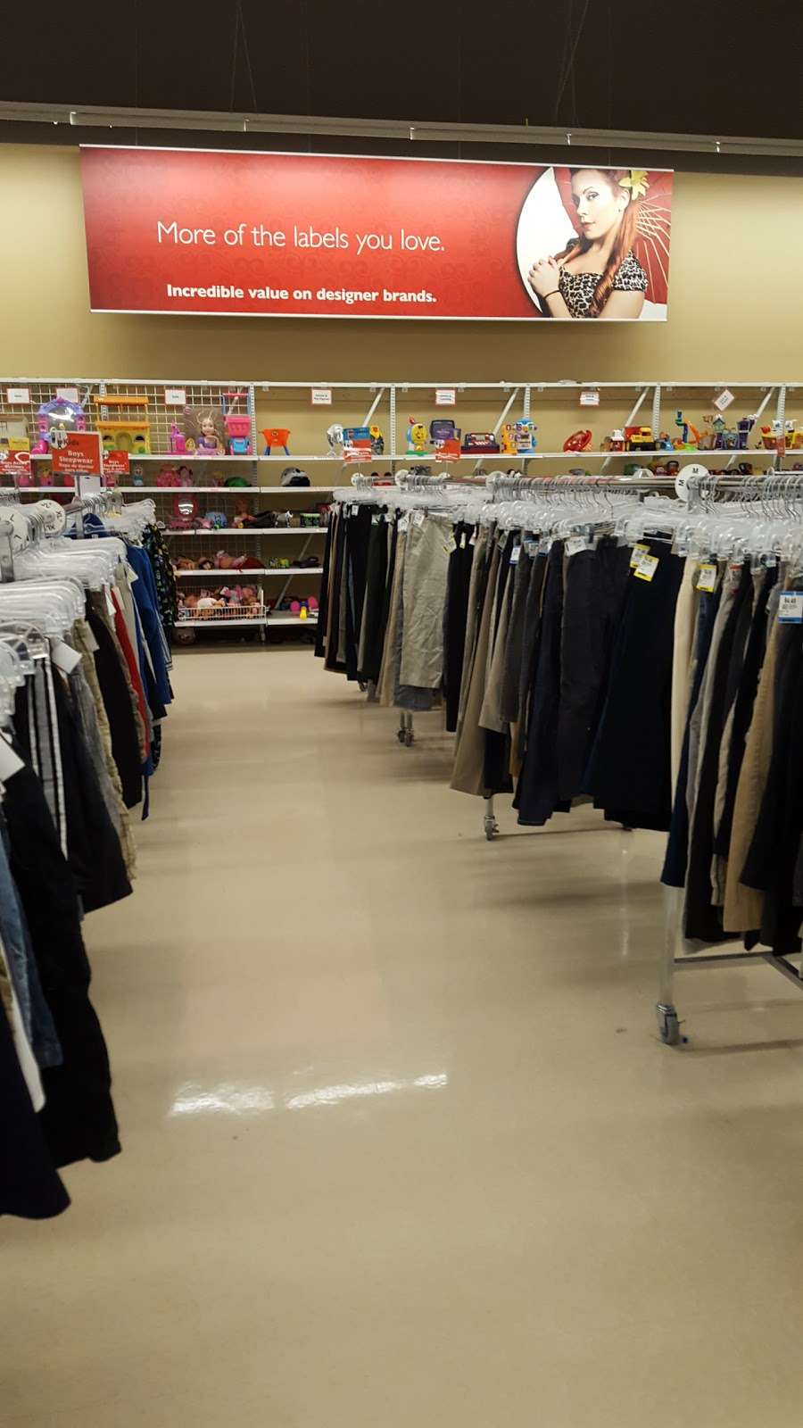 Savers | 154 Browns Valley Pkwy, Vacaville, CA 95688, USA | Phone: (707) 448-8760