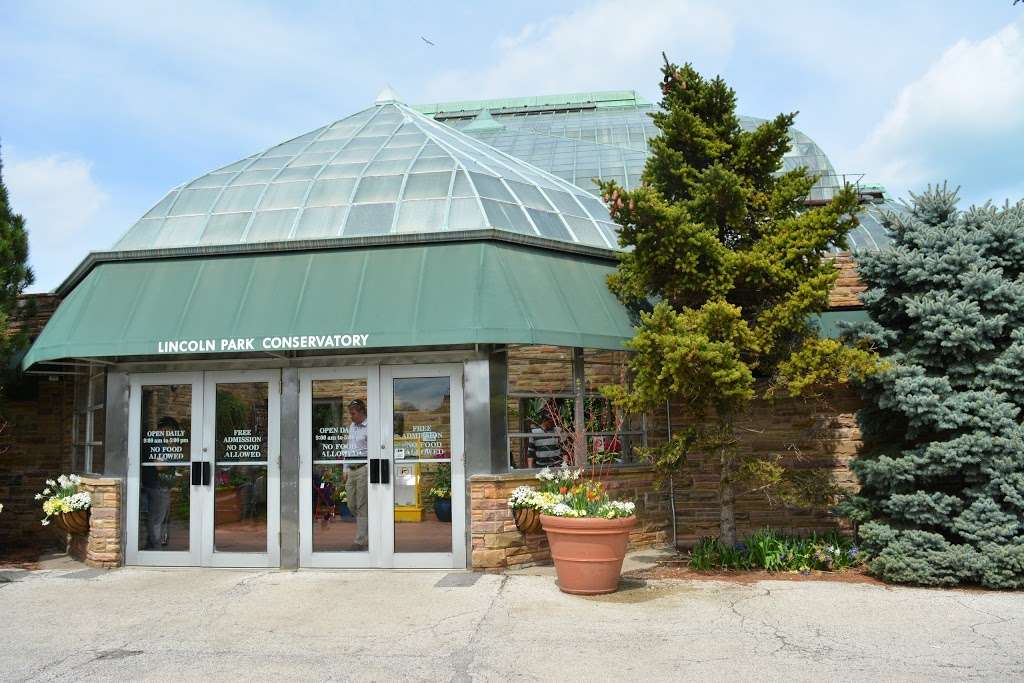 Lincoln Park Conservatory | 2391 N Stockton Dr, Chicago, IL 60614, USA | Phone: (312) 742-7736