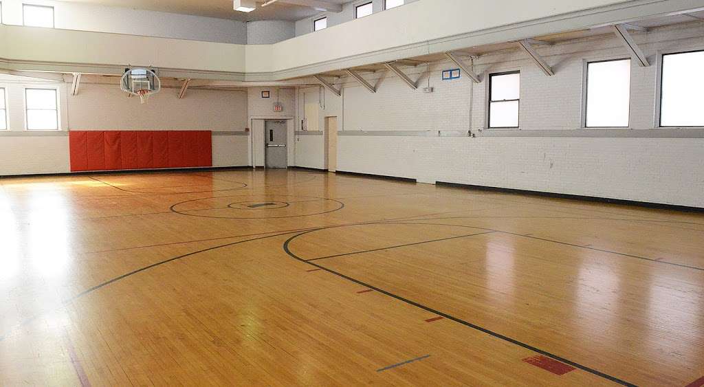 Atchison Family YMCA/Cray Community Center | 321 Commercial St, Atchison, KS 66002 | Phone: (913) 367-4948