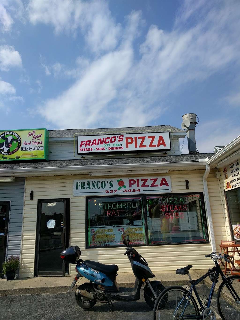 Francos Pizza & Pasta | 1810 Coastal Hwy, Dewey Beach, DE 19971, USA | Phone: (302) 227-3454