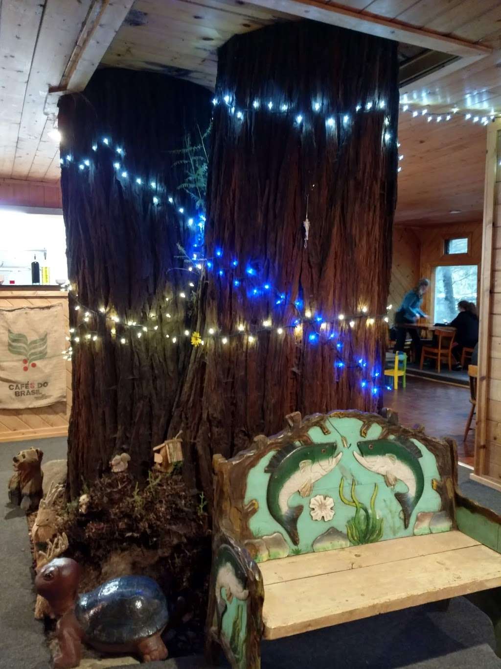 Tree House Cafe | 13266 CA-9, Boulder Creek, CA 95006, USA | Phone: (831) 610-8912