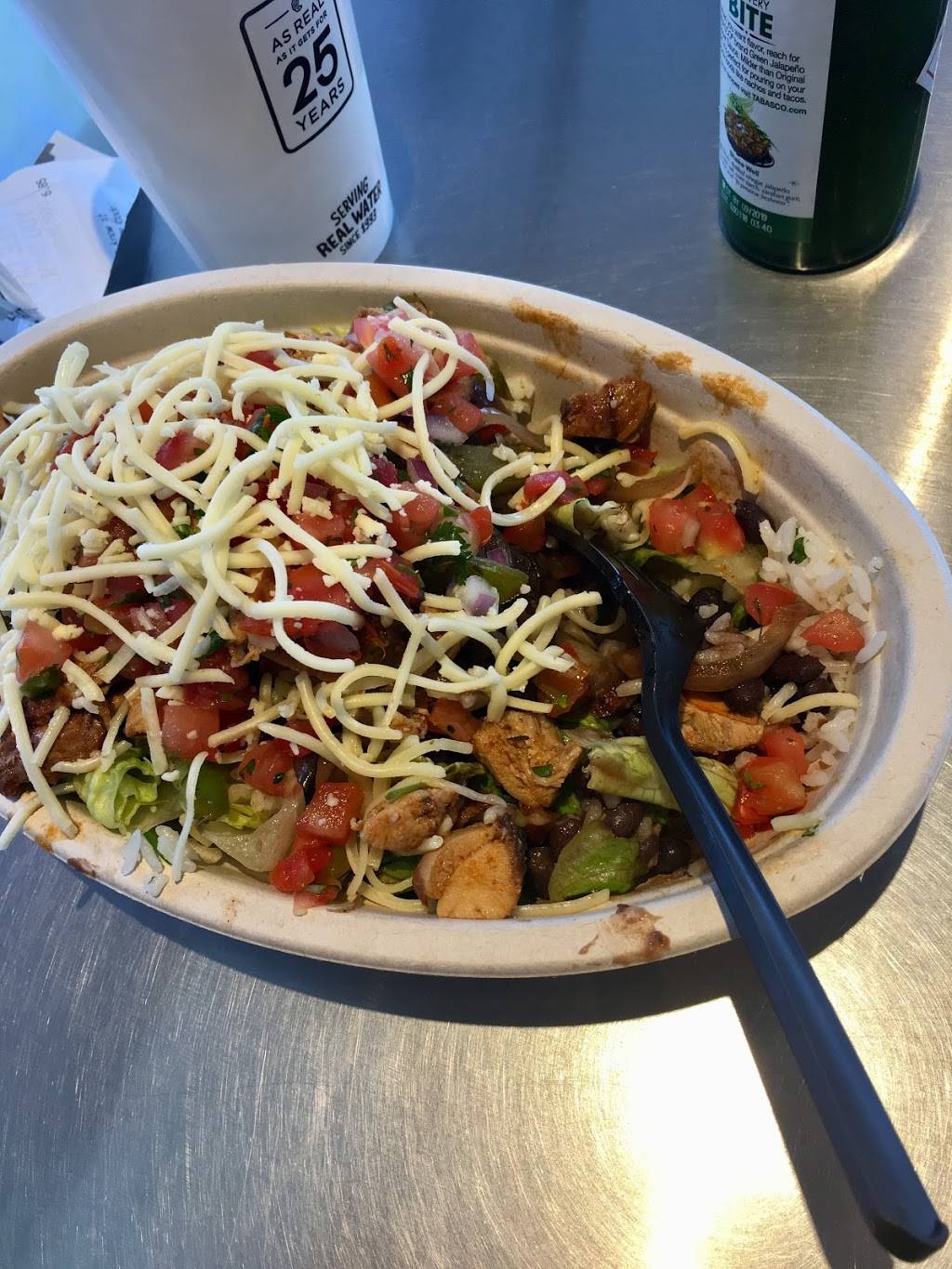 Chipotle Mexican Grill | 3055 N Campbell Ave #183, Tucson, AZ 85719, USA | Phone: (520) 325-1261