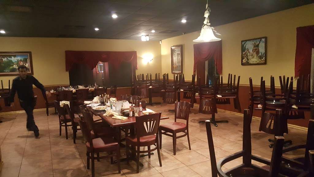 Taqueria Moroleon | 9173 Gap Newport Pike, Avondale, PA 19311 | Phone: (610) 268-3066