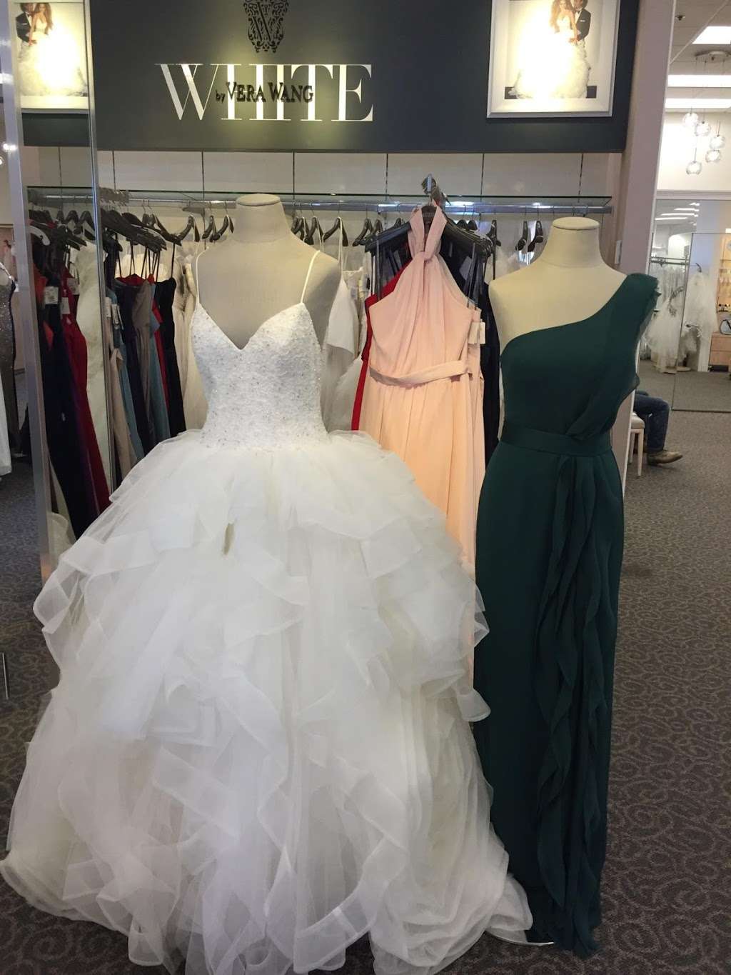 Davids Bridal | 1865 Ventura Blvd, Oxnard, CA 93036, USA | Phone: (805) 278-2811