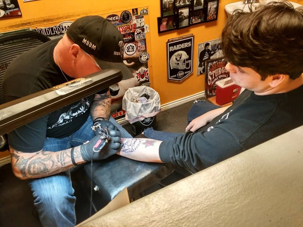 Impulse Tattoos | 234 W Stansifer Ave, Clarksville, IN 47129, USA | Phone: (812) 285-8775