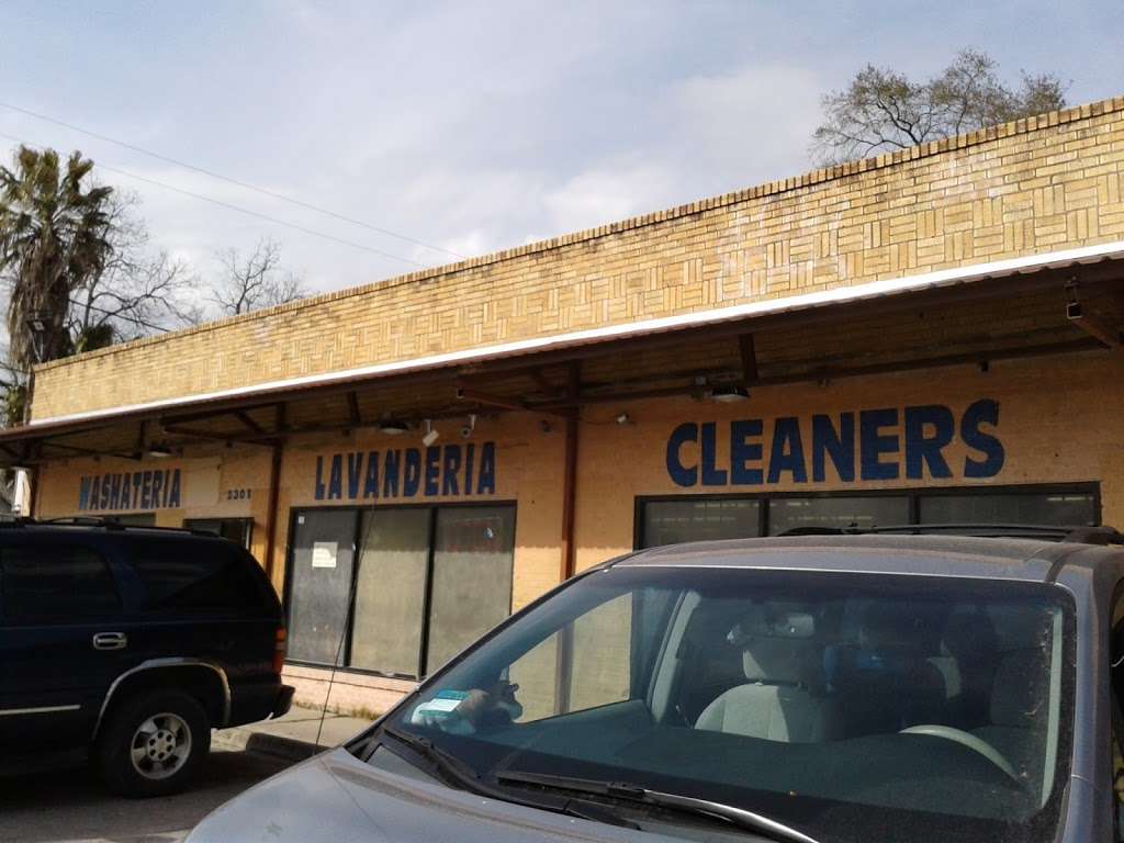 H & B Washateria | 7417, 2301 Berry Rd, Houston, TX 77093 | Phone: (713) 697-4965