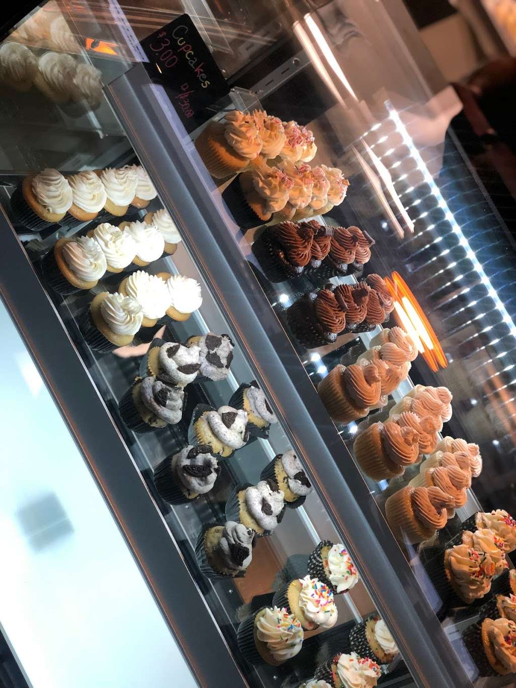 Wisdom Vegan Bakery | 25192 I-45 #103, Spring, TX 77386, USA | Phone: (954) 756-1960