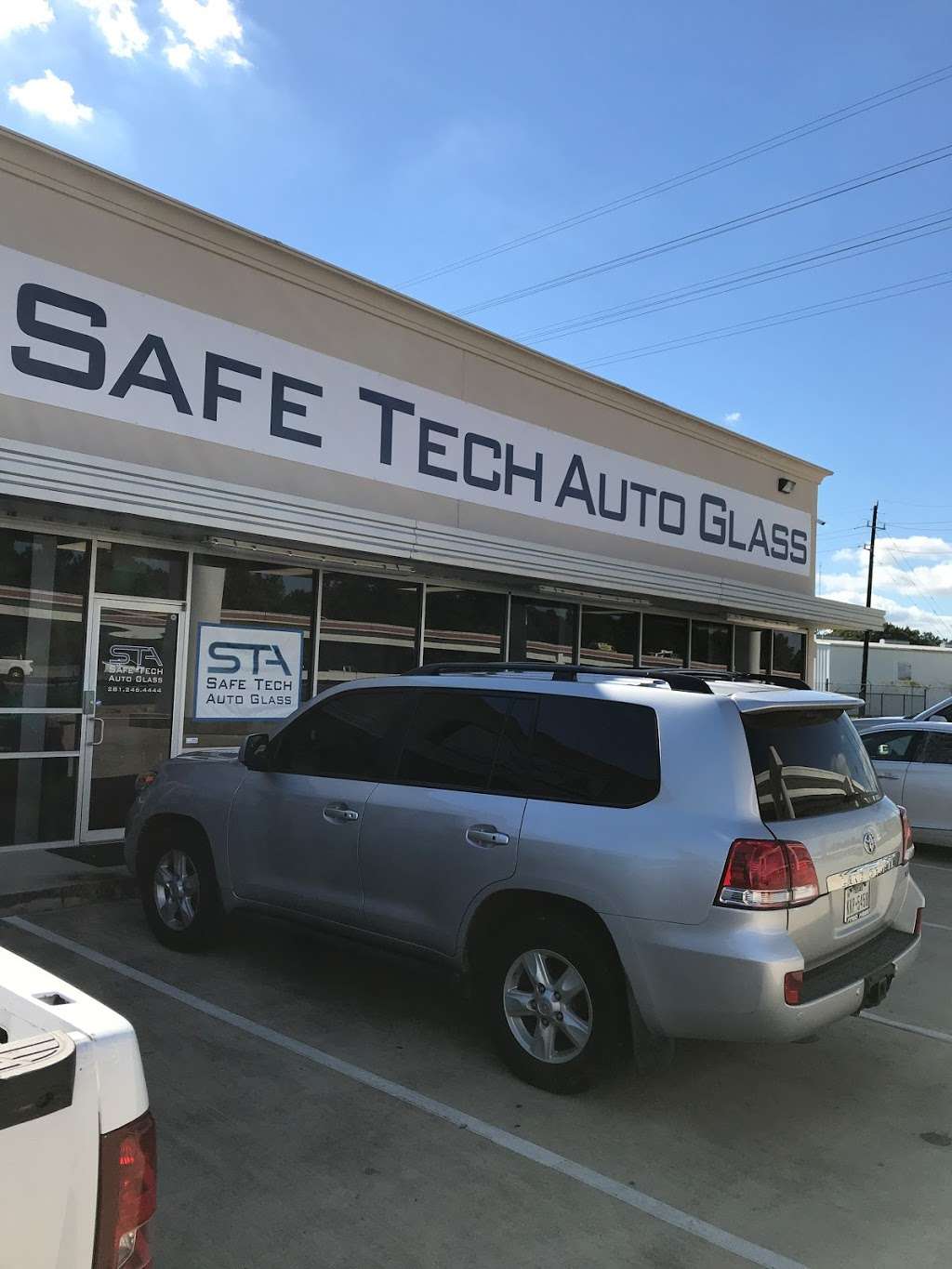 Safe Tech Auto Glass | 15825 TX-249, Houston, TX 77086, USA | Phone: (281) 246-4444