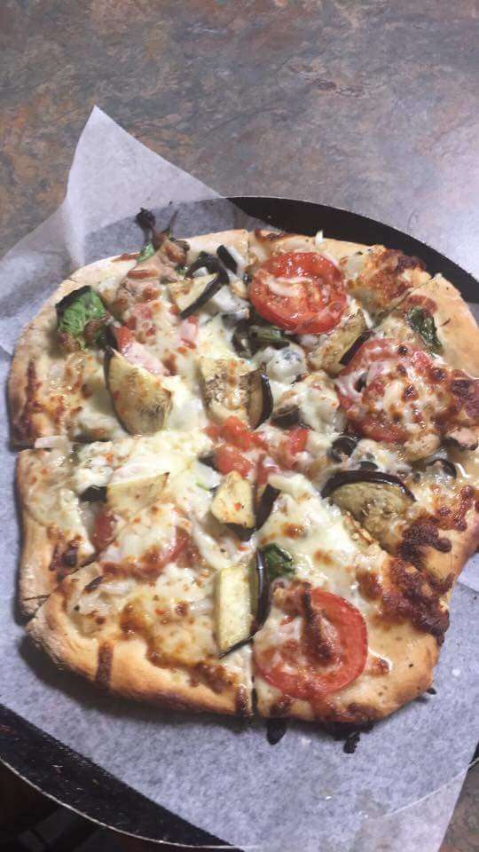 Wilsons Pizza & Grill | 1801 Quindaro Blvd, Kansas City, KS 66104, USA | Phone: (913) 621-4066
