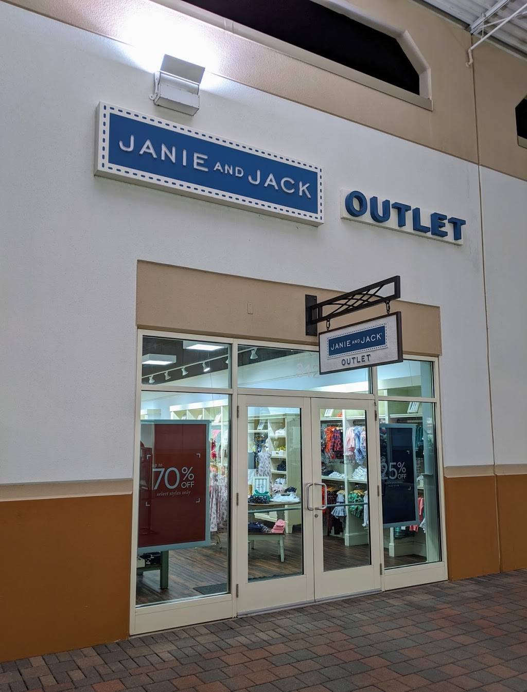 Janie and Jack Outlet | PREMIUM OUTLETS, 2950 I-20 Frontage Rd #312, Grand Prairie, TX 75052, USA | Phone: (972) 602-6738